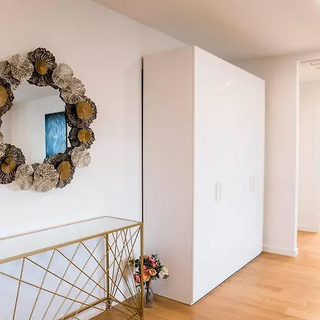 Appartamento Aviatiei Tower, Luxury Apartment, Brand New, Underground Parking *