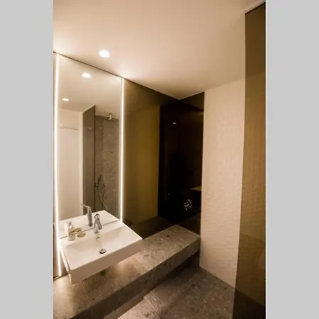 Aviatiei Tower, Luxury Apartment, Brand New, Underground Parking Apartment *